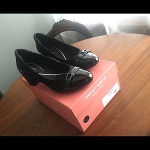 Black Low Heeled Pumps